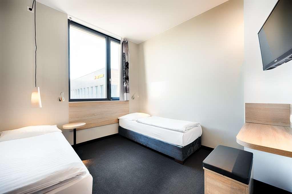 B&B Hotel Munchen Trudering Oberschleißheim Rom bilde